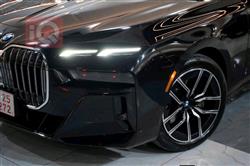 بي ام دبليو الفئة 7